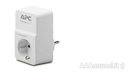 Essential SurgeArrest 230V 16A In/Out Presa Italia Tipo