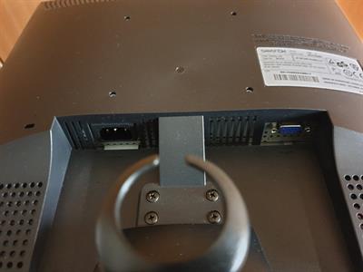 Monitor SAMTRON 17, in ottime condizioni - Foto 4