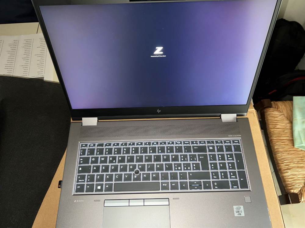 PC ZBOOK HP FURY 17" G7 - I7-10850H
