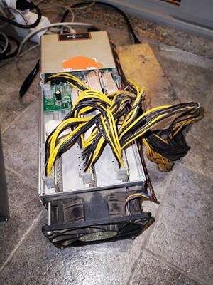 Bitmain Antminer S9 - Anteprima 4
