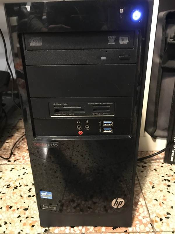 Computer desktop HP Elite Intel + Monitor Dell 23"