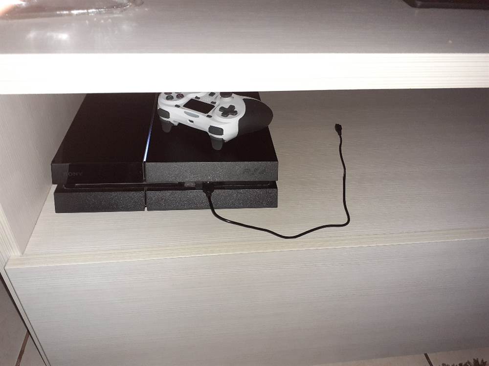 Foto 2Ps4 da 1Tb, in ottime condizioni