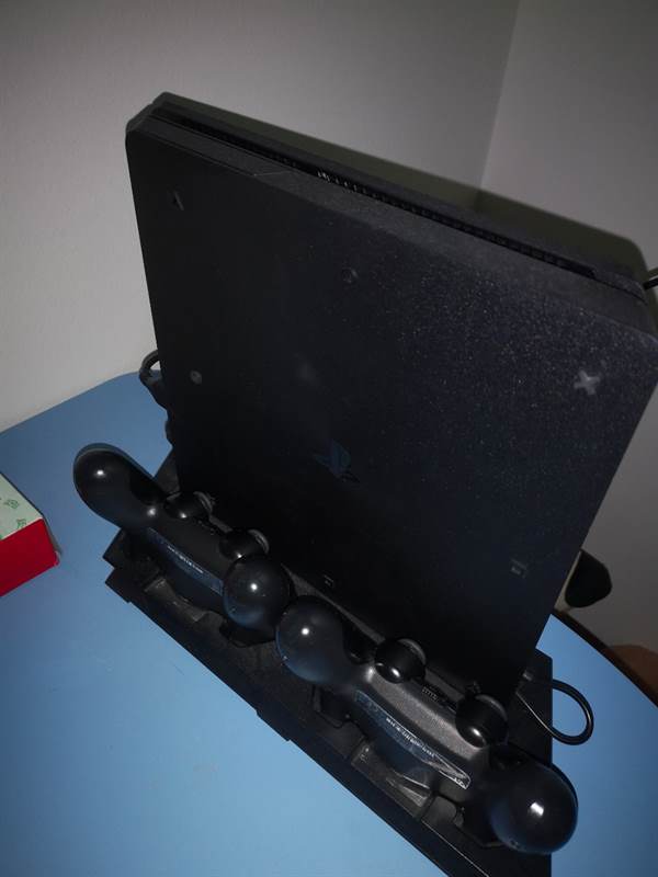 PS 4 WIFI 500gb