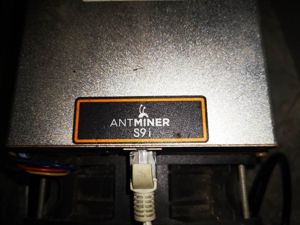 Foto 3Bitmain Antminer S9