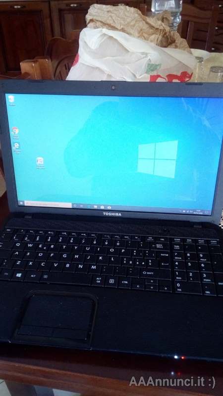 Foto 5NoteBook Marca Toshiba satellite Win 10 - Office - come Nuovo
