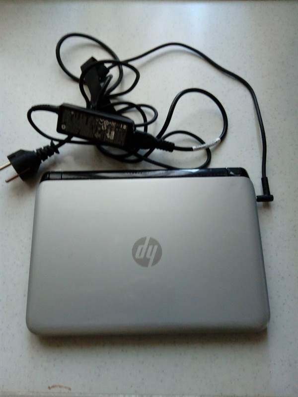 Notebook HP 10-E002SL non funzionante Hewlett Packard