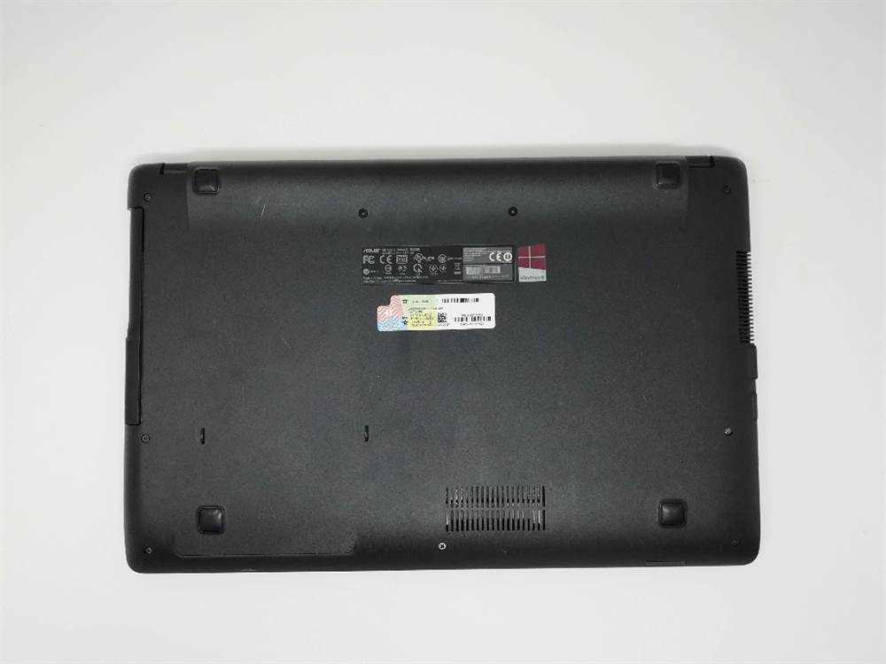 Foto 7Notebook Marca Asus 15.6 - Intel 1007U - 4GB - 120GB - Win10Pro