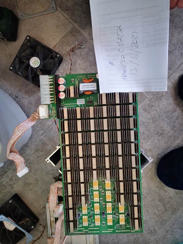 Foto 6Bitmain Antminer S9
