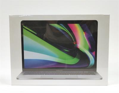 2022 Apple MacBook Pro M2 13 Retina