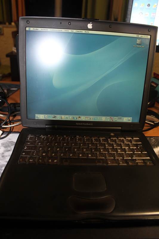 Apple Powerbook G3 Uasto