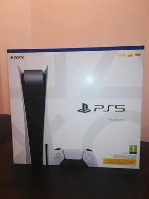 Sony PlayStation 5 825GB Blu-ray