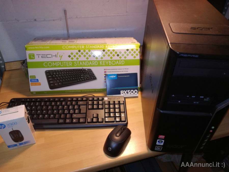 Desktop disco SSD per studio, ufficio, posta, Internet