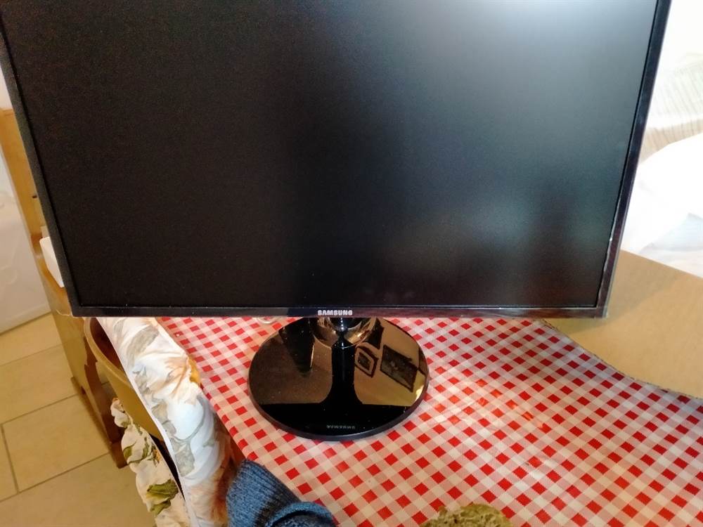 Foto 2Monitor Samsung