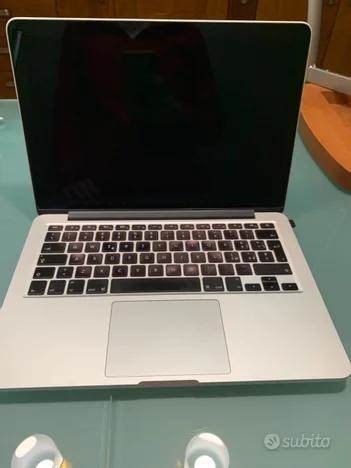 Mac Pro Retina 13,3