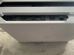 Foto 2 Playstation 4 pro white, prezzo non trattabile