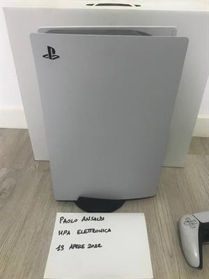 PlayStation 5 versione con disco - Anteprima 4