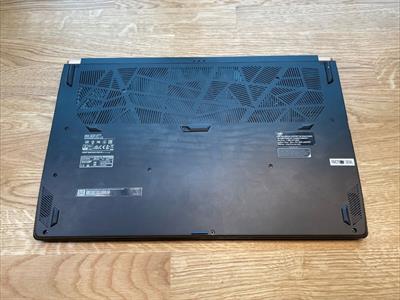 PC Gaming MSI Stealth GS75 i7 Nvidia RTX2070 - Anteprima 5