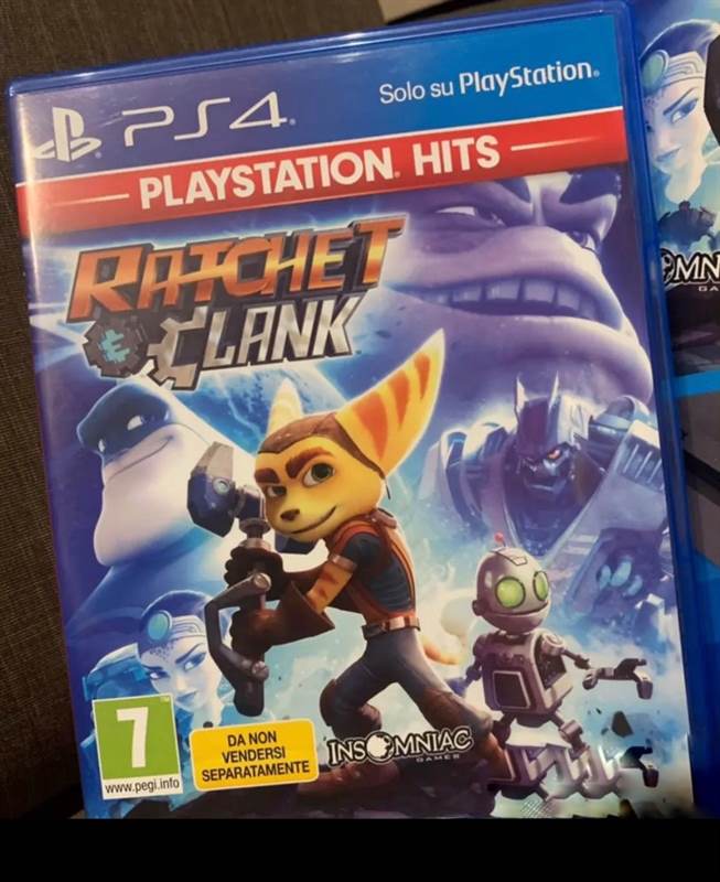 Foto 5Vendo ps4 slim 500mb usata pochissimo