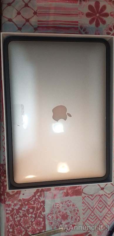 Foto 2Computer Apple Macbook Air MOD. 32A