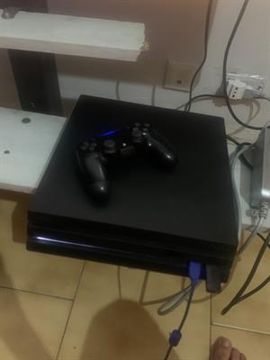 Ps4 Console in vendita - AAAnnunci
