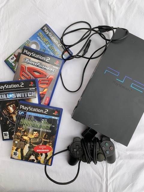 PLAYSTATION 2 SONY con giochi originali