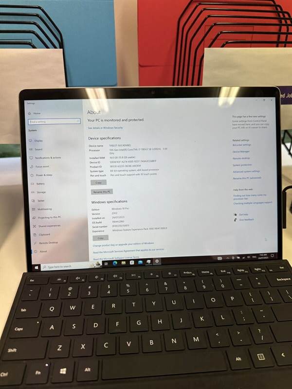 Foto 2Microsoft Surface Pro 8 256GB 16GB RAM
